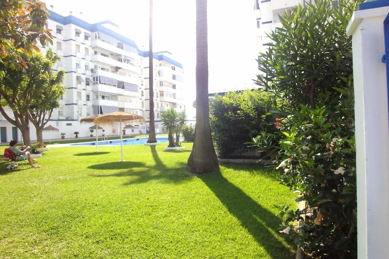 Costamar: Beachfront Family Retreat with Sea Views and Wi-Fi Benalmadena Spain