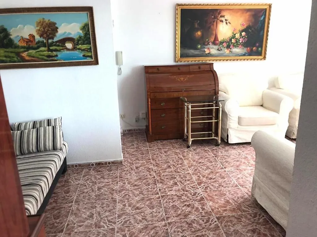 Costamar: Beachfront Family Retreat with Sea Views and Wi-Fi Benalmadena Apartment